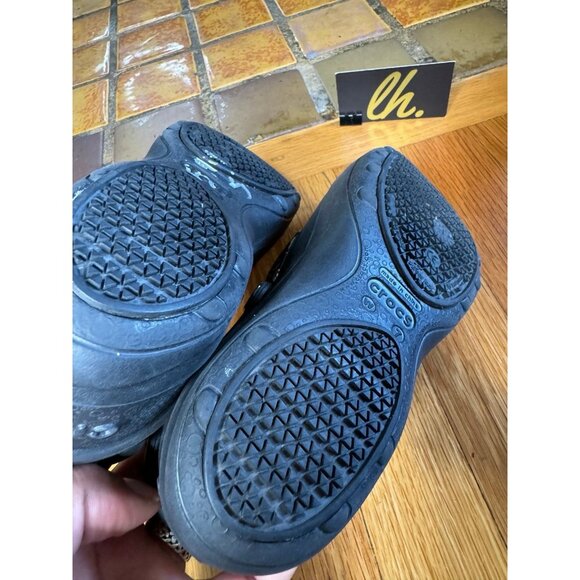 Women’s 7 Crocs Mercy Graphic Slip Resistant Nursing Work Shoes 10876 - Picture 9 of 9